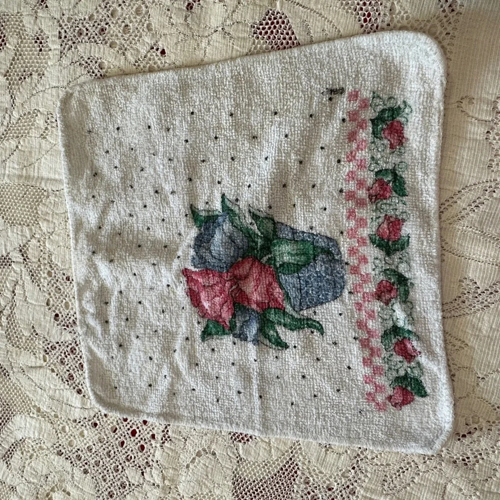 Vintage‎ Royal Terry B&D Floral Rose Basket Cotton Washcloth White Pink Blue